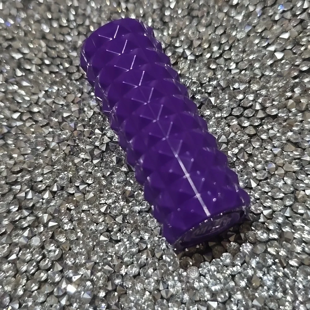 ❇️🧚‍♀️ROXY Kat Von D RARE MINI Rock Candy Studded Kiss Lipstick NWOBox